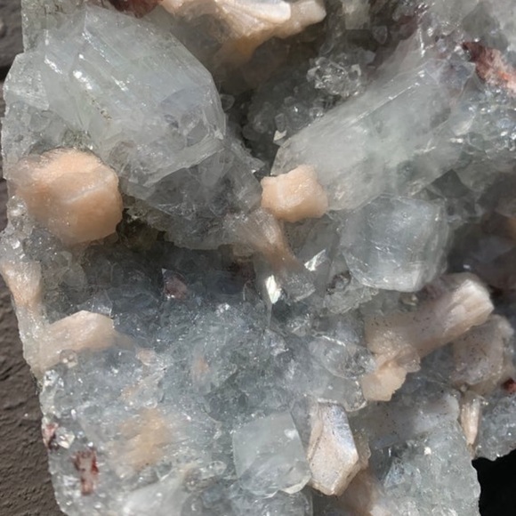 Lovely Stilbite Apophyllite Heulandite Crystal - Picture 6 of 10